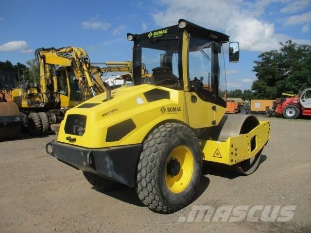 Bomag BW 177 D-5 Ühe trumliga rullid