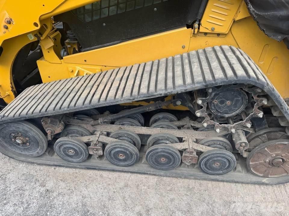 CAT 297 D XPS Kompaktlaadurid