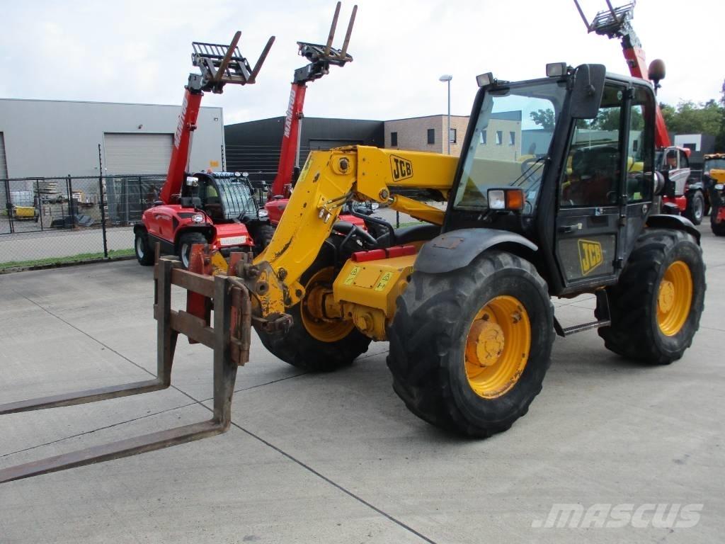 JCB 526 S (628) Teleskooplaadurid
