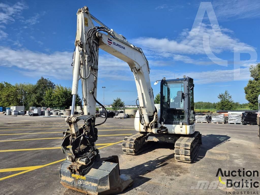 Komatsu PC80MR-3 Väikeekskavaatorid 7t-12t