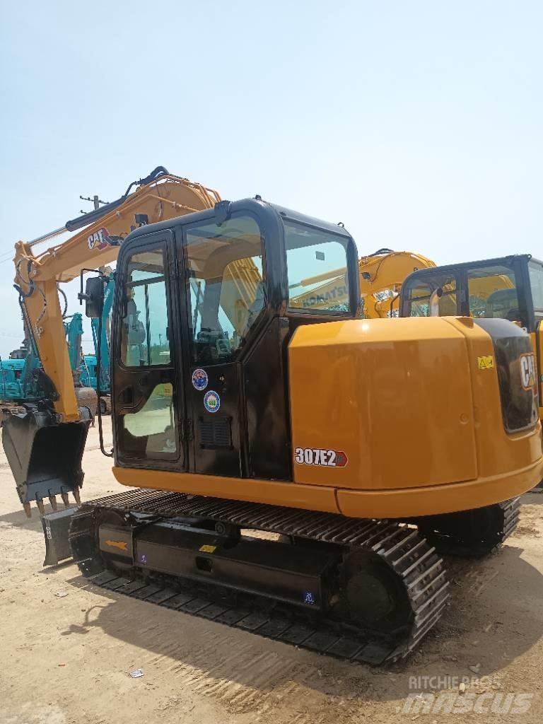 CAT 307E2 Väikeekskavaatorid 7t-12t