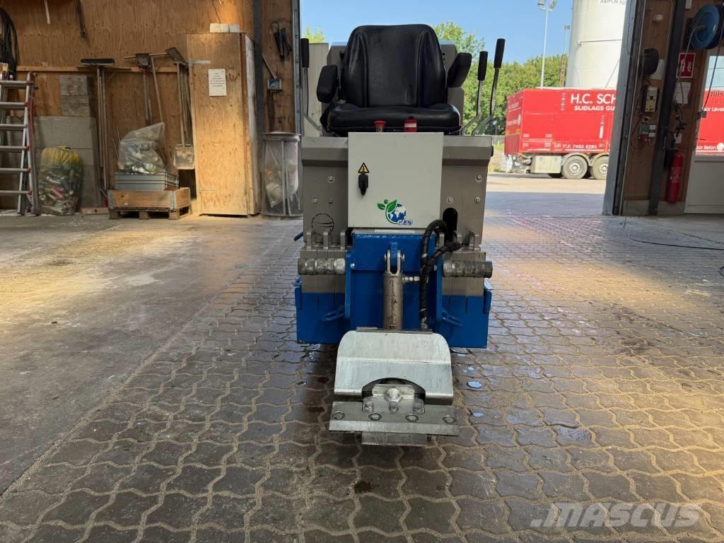  Blastrac bms 220 adb Muu