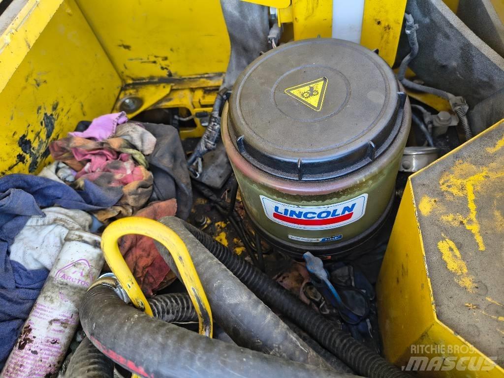 Komatsu PC 290LC-11 Roomikekskavaatorid