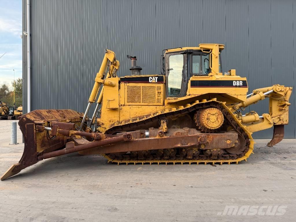 CAT D8R SERIES II Buldooserid
