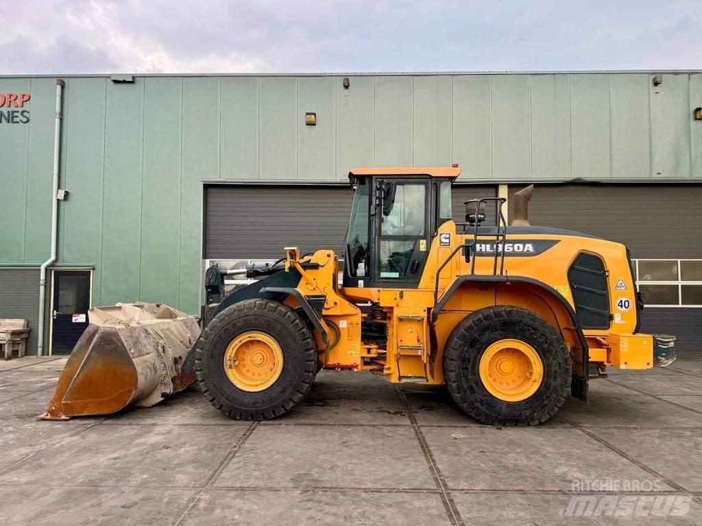 Hyundai HL960A Rataslaadurid
