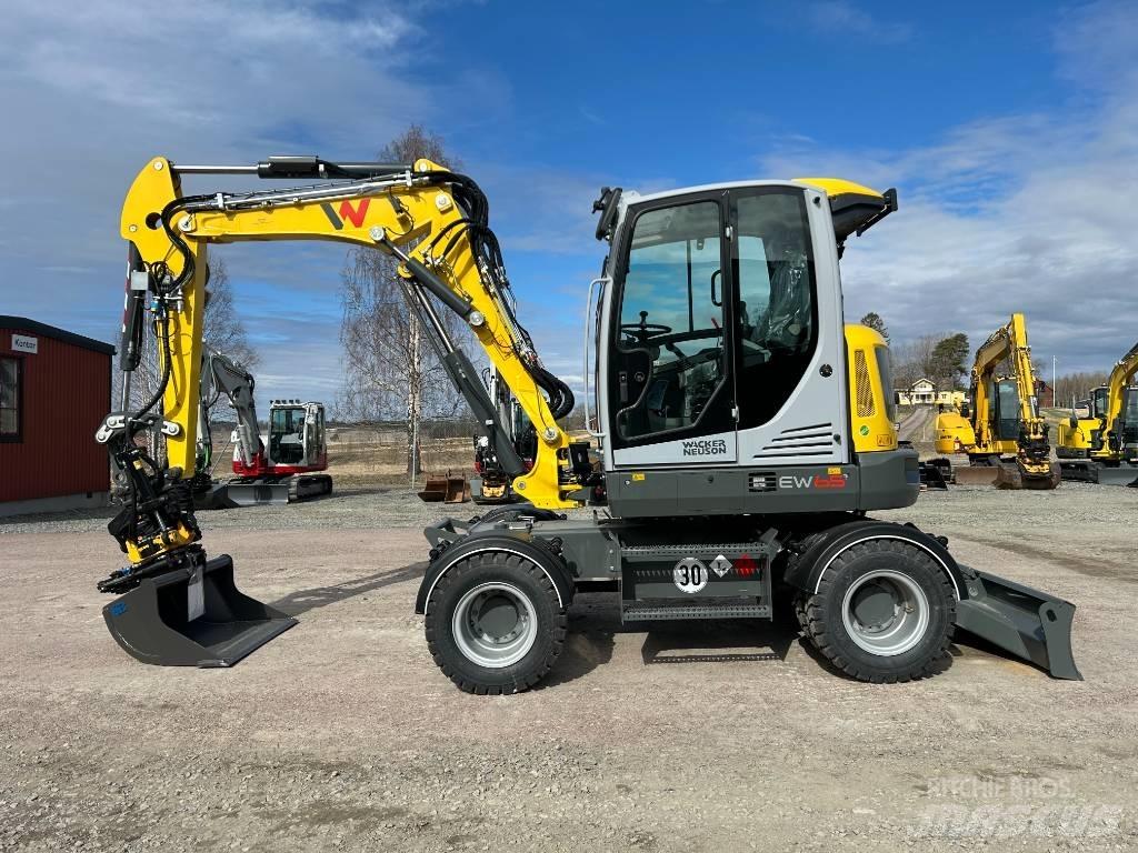 Wacker Neuson EW65 Ratasekskavaatorid