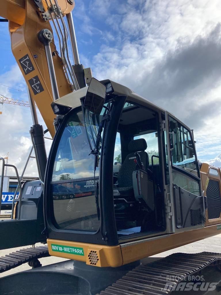 Liebherr R 922 Roomikekskavaatorid