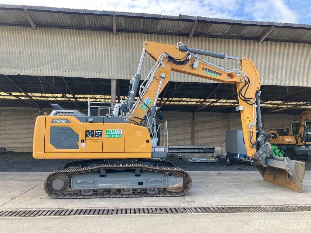 Liebherr R 922 Roomikekskavaatorid