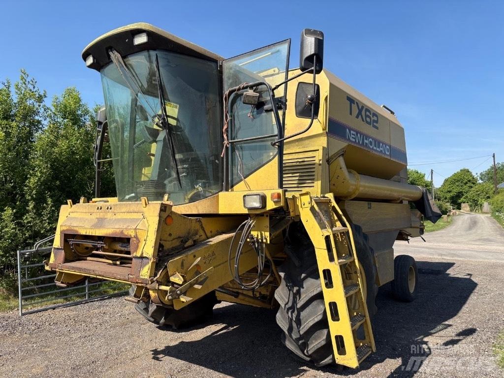 New Holland TX 62 Teraviljakombainid