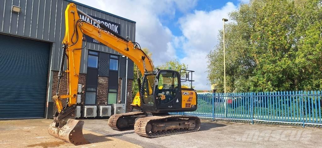 JCB JS 131 LC Roomikekskavaatorid