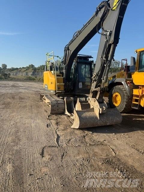 Volvo ECR145EL Roomikekskavaatorid