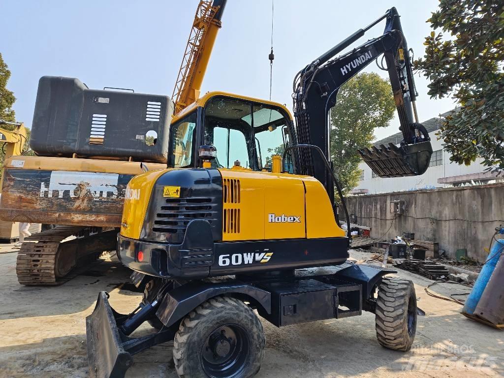 Hyundai Robex 60 W Ratasekskavaatorid