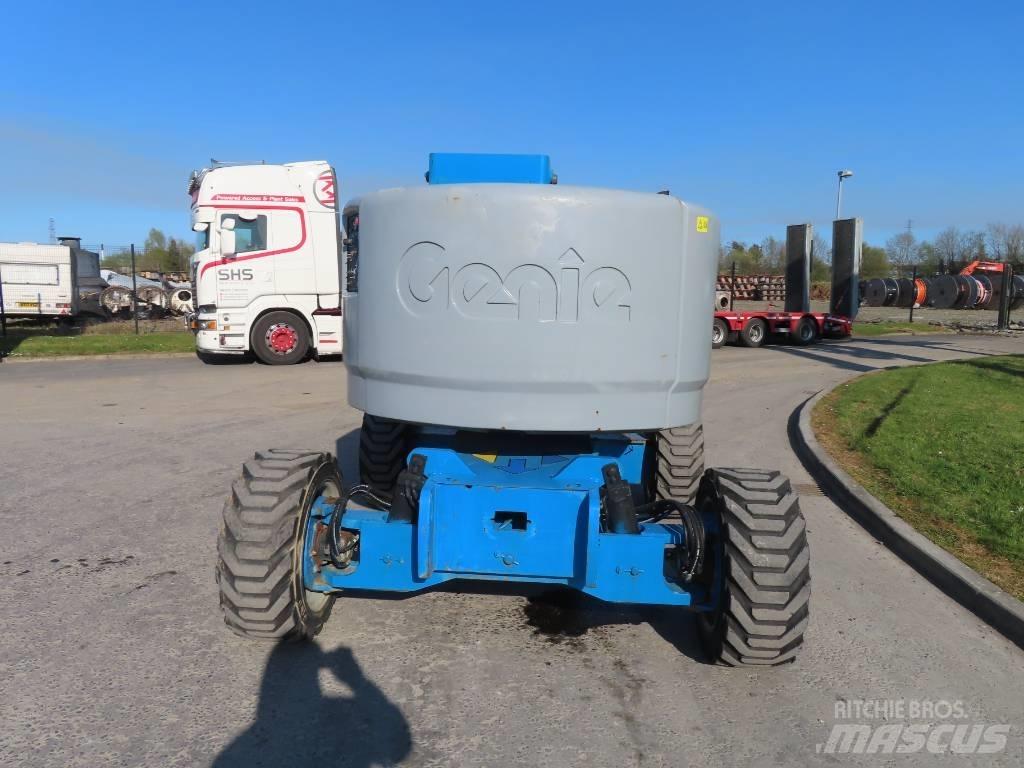 Genie Z 45/25 J Iseliikuvad poomtõstukid
