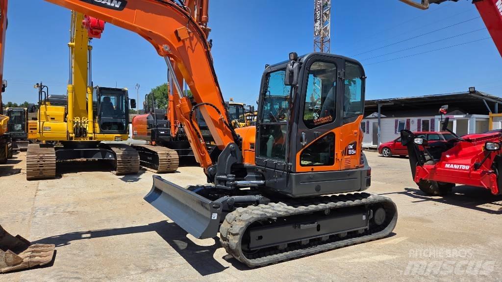Doosan DX 85 Väikeekskavaatorid 7t-12t