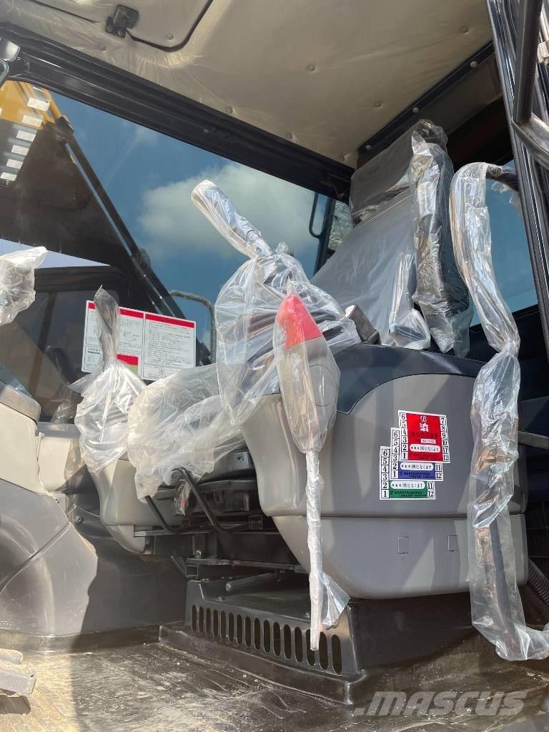 Komatsu PC 160 LC Roomikekskavaatorid