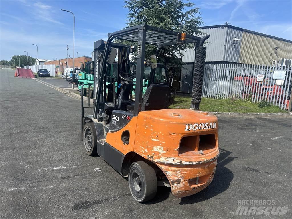 Doosan D30S-5 Diiseltõstukid