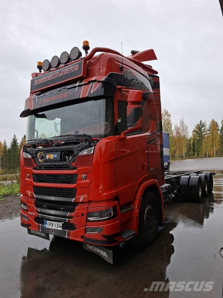 Scania R 560 Raamautod