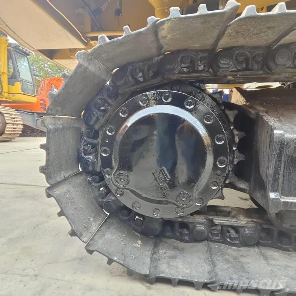 CAT 320 GC Roomikekskavaatorid
