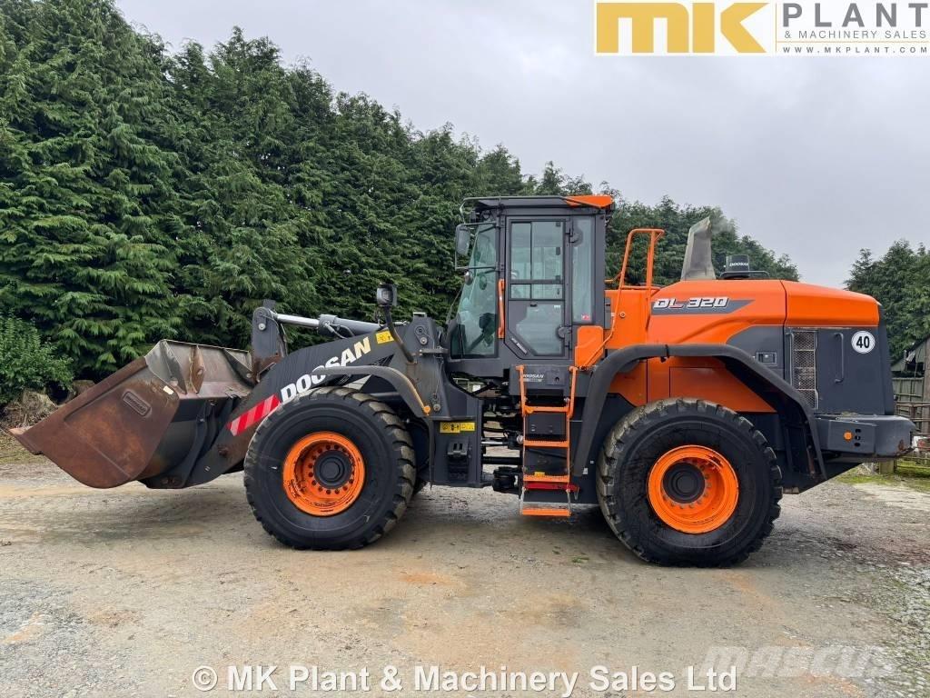 Doosan DL 320-7 Rataslaadurid