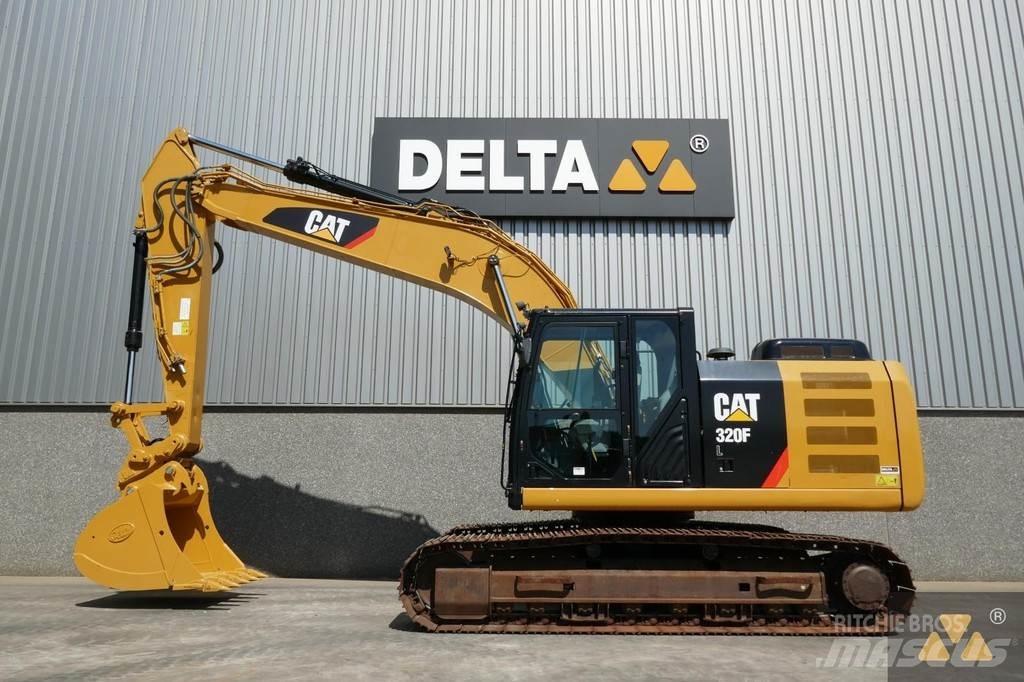 CAT 320FL Roomikekskavaatorid