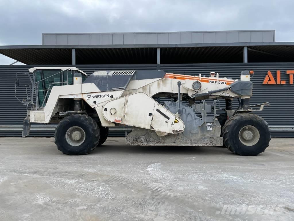 Wirtgen WR 200 XLI Asfaldi külmfreesimise masinad