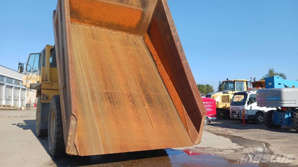 Komatsu 405 Karjääriveokid