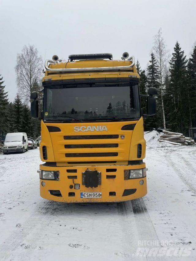 Scania R580 8x4/4 Sadulveokid
