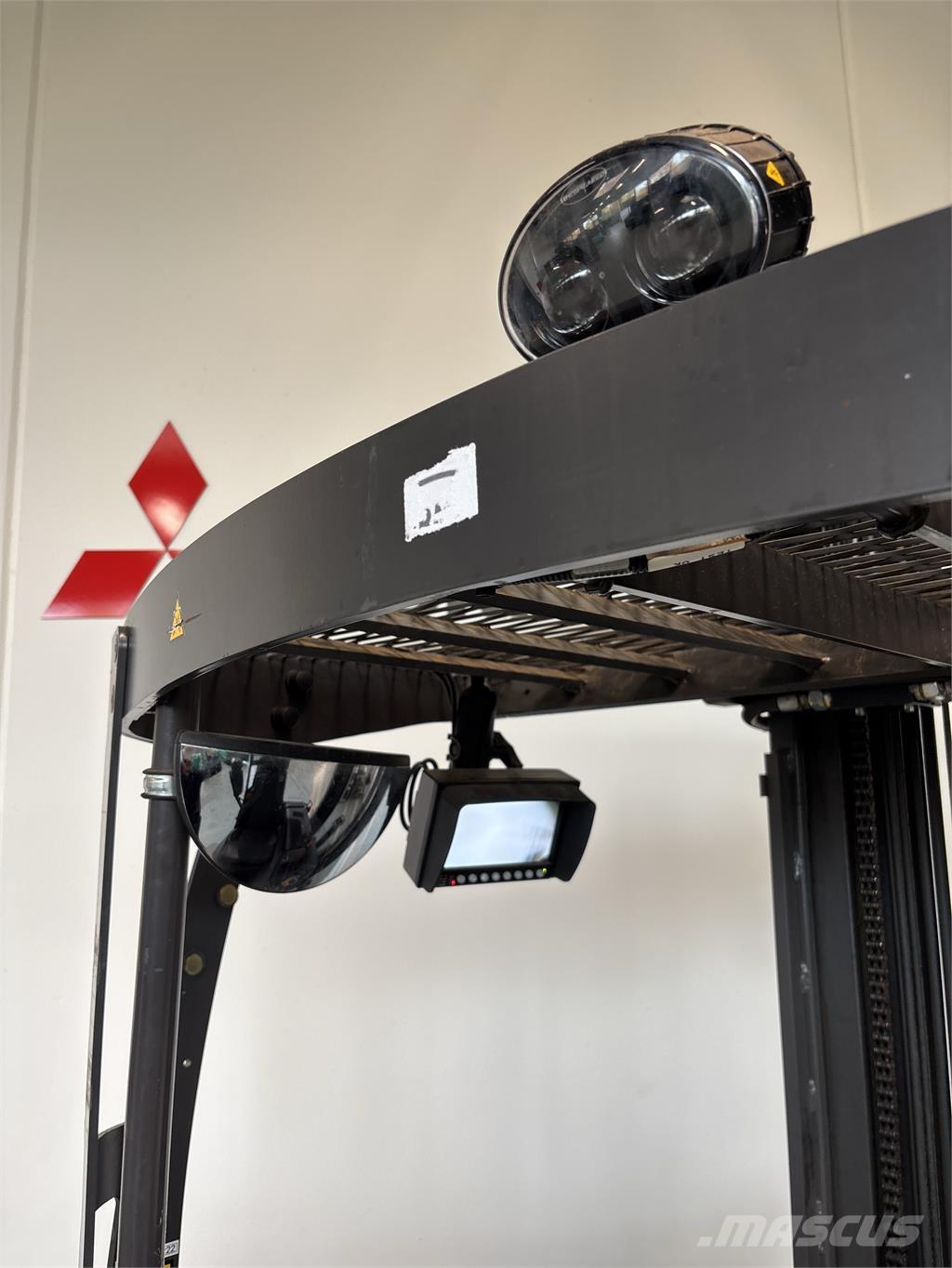 Atlet UMS160 Lükandmastiga tõstukid