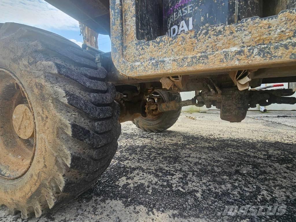 Hyundai HW60 Ratasekskavaatorid