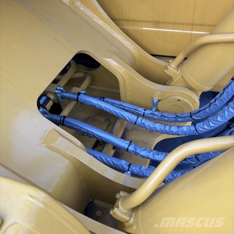 Komatsu PC 450 Roomikekskavaatorid