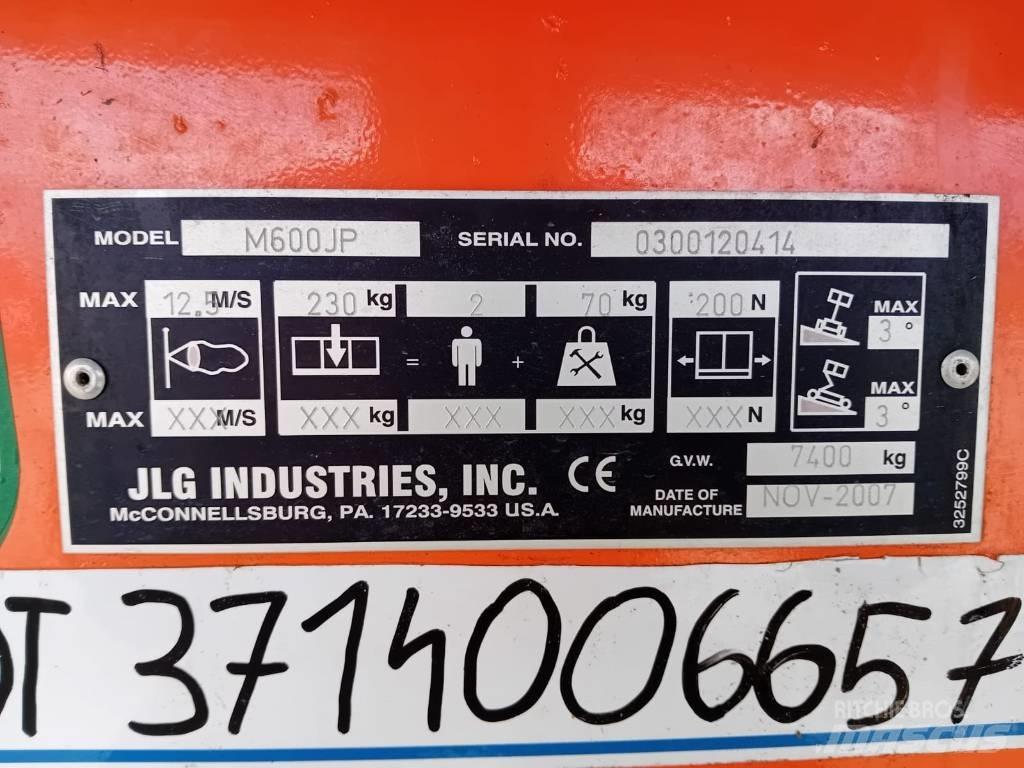 JLG M 600 JP Iseliikuvad poomtõstukid