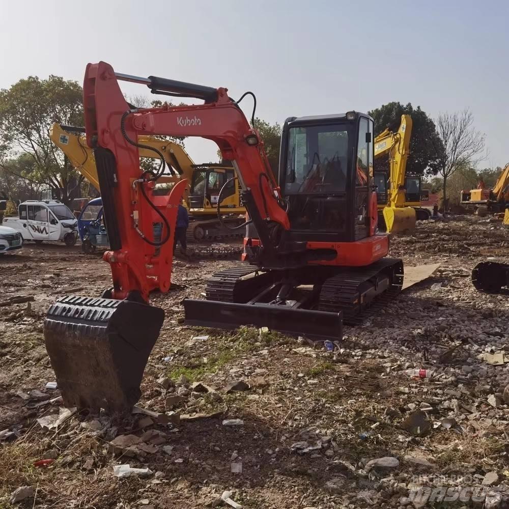 Kubota KX 155 Roomikekskavaatorid