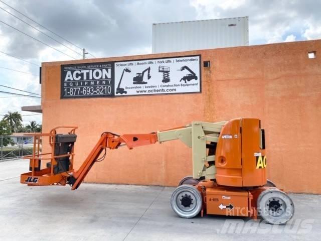JLG E 300 AJP Muu
