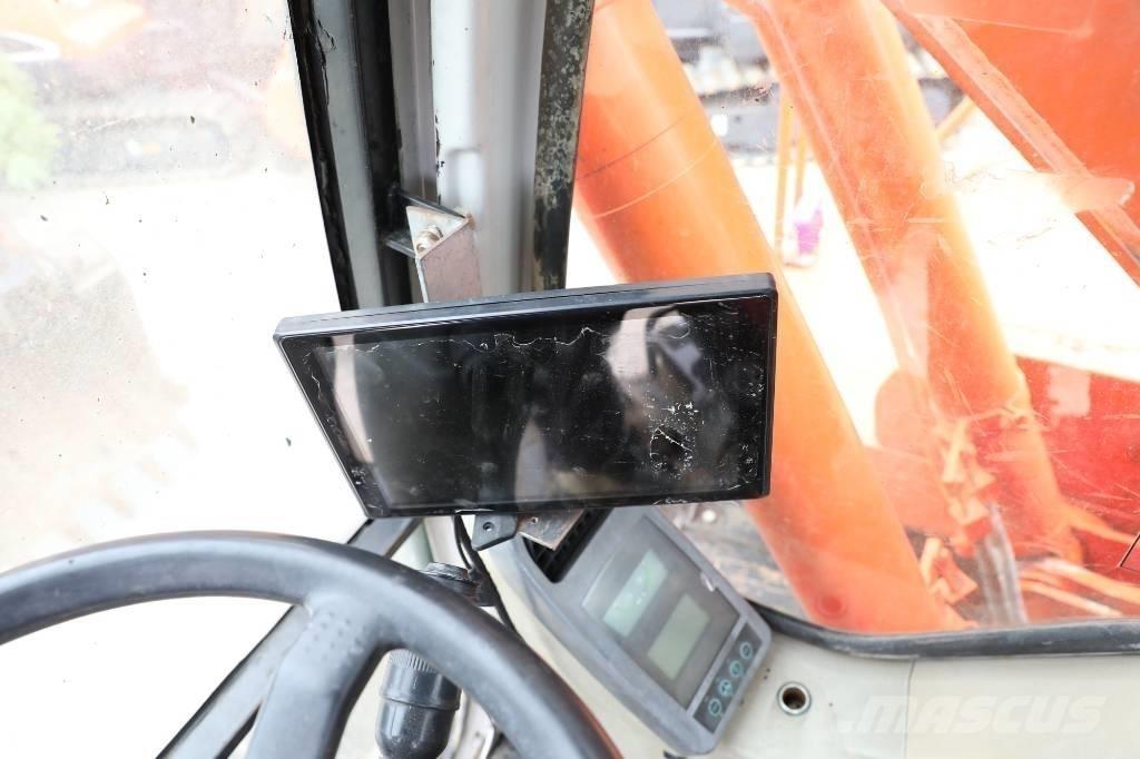 Doosan DH 150 W-7 Ratasekskavaatorid