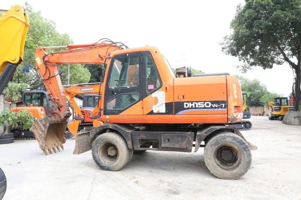 Doosan DH 150 W-7 Ratasekskavaatorid