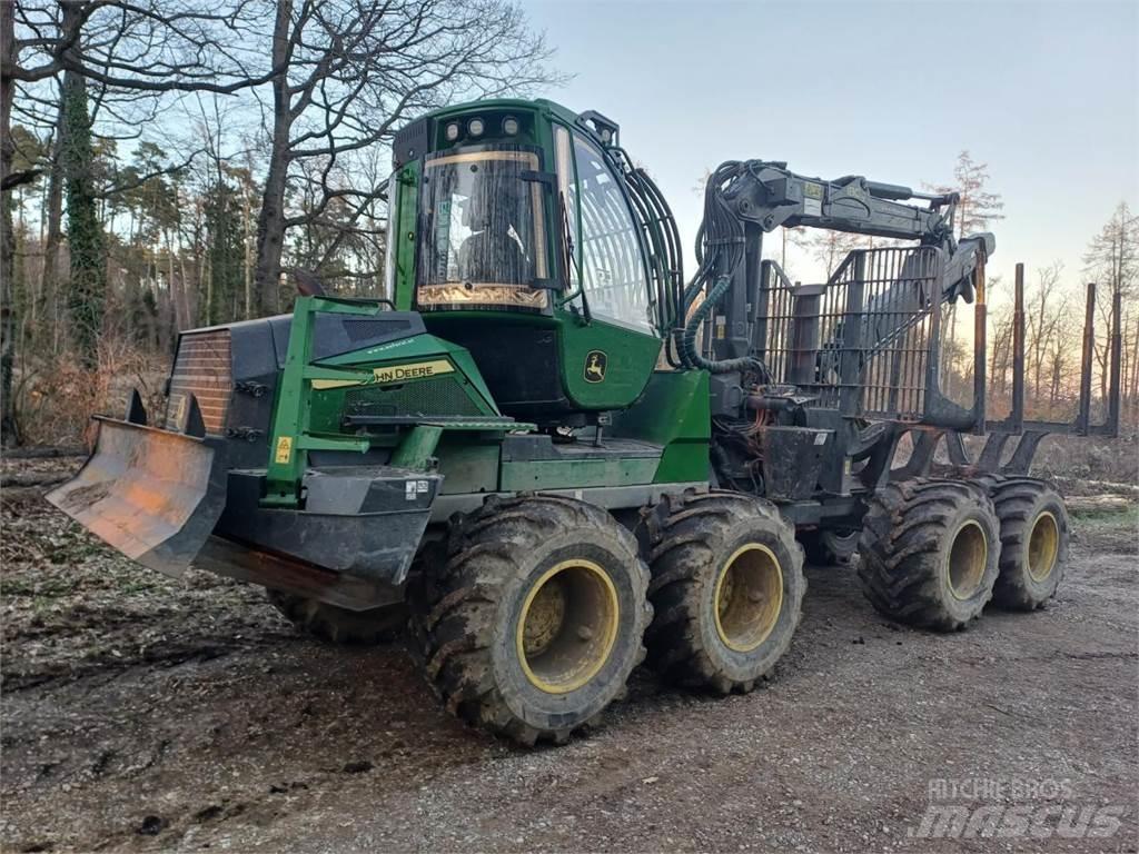 John Deere 1010 G Forwarderid