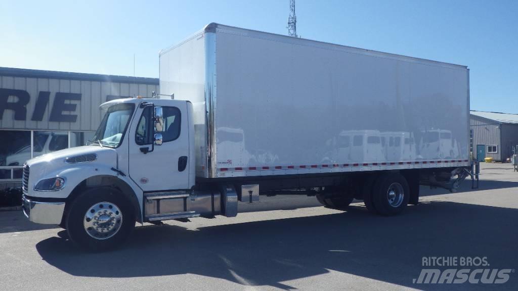 Freightliner M2 106 Furgoonautod