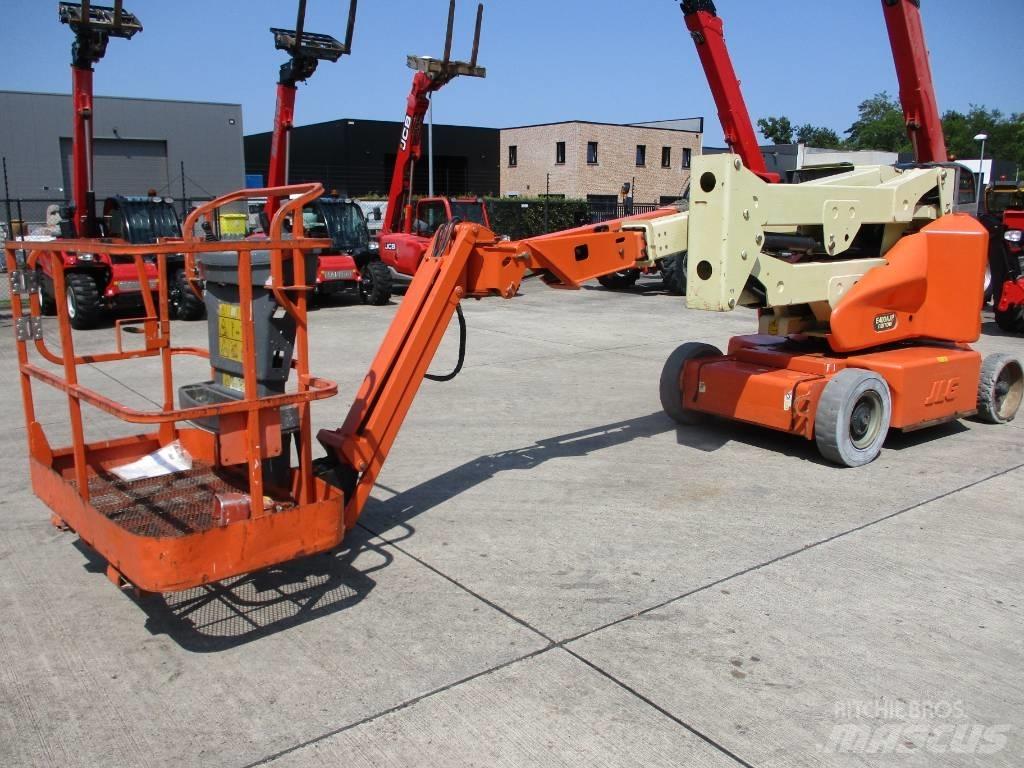 JLG E 400 AJPN (146) Iseliikuvad poomtõstukid