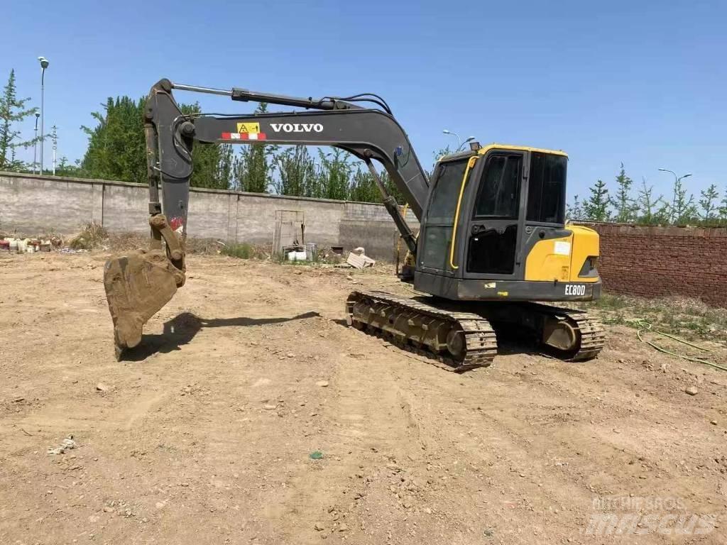 Volvo EC80D Roomikekskavaatorid