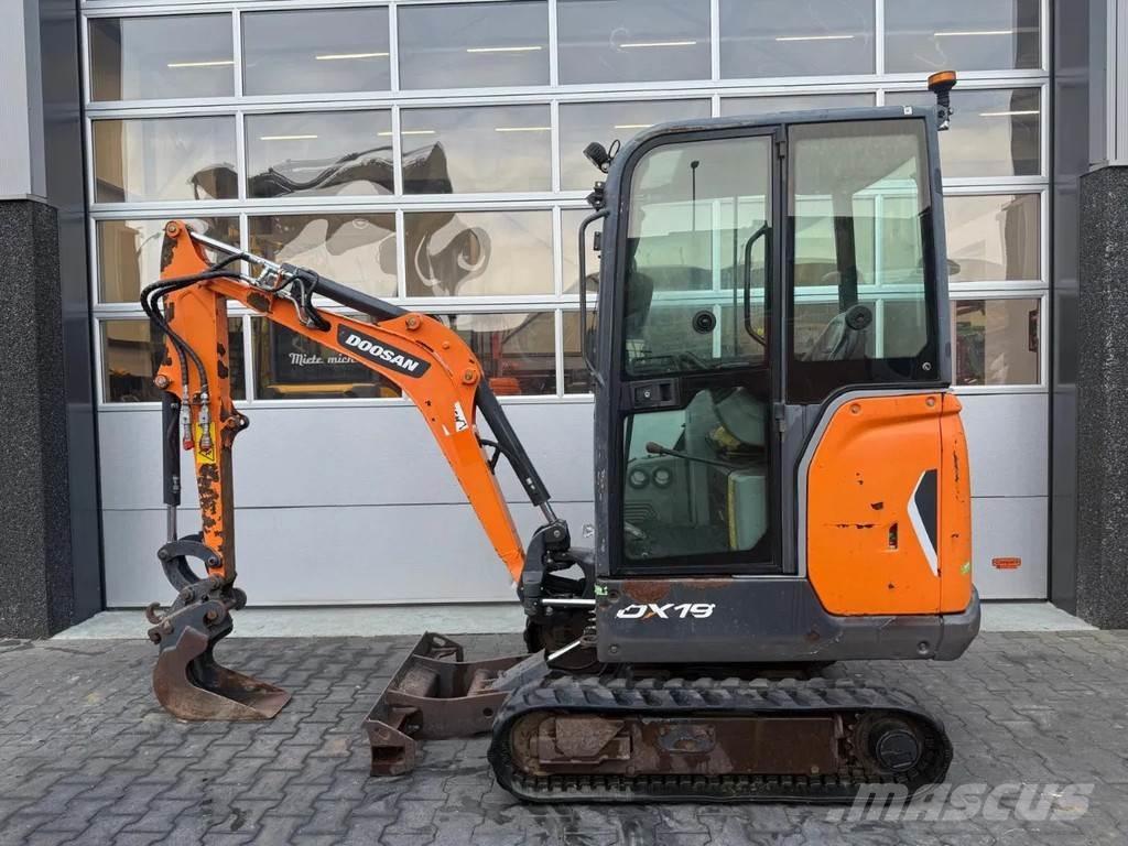 Doosan DX19 Miniekskavaatorid < 7 t
