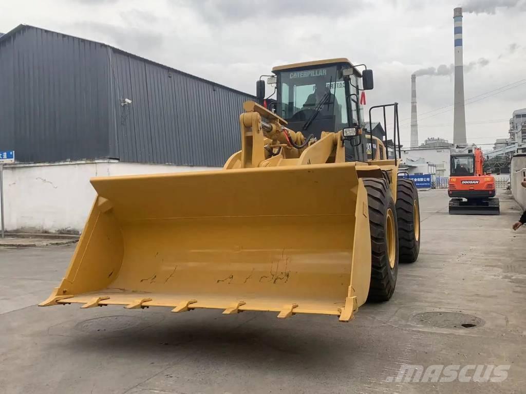 CAT 966H Rataslaadurid