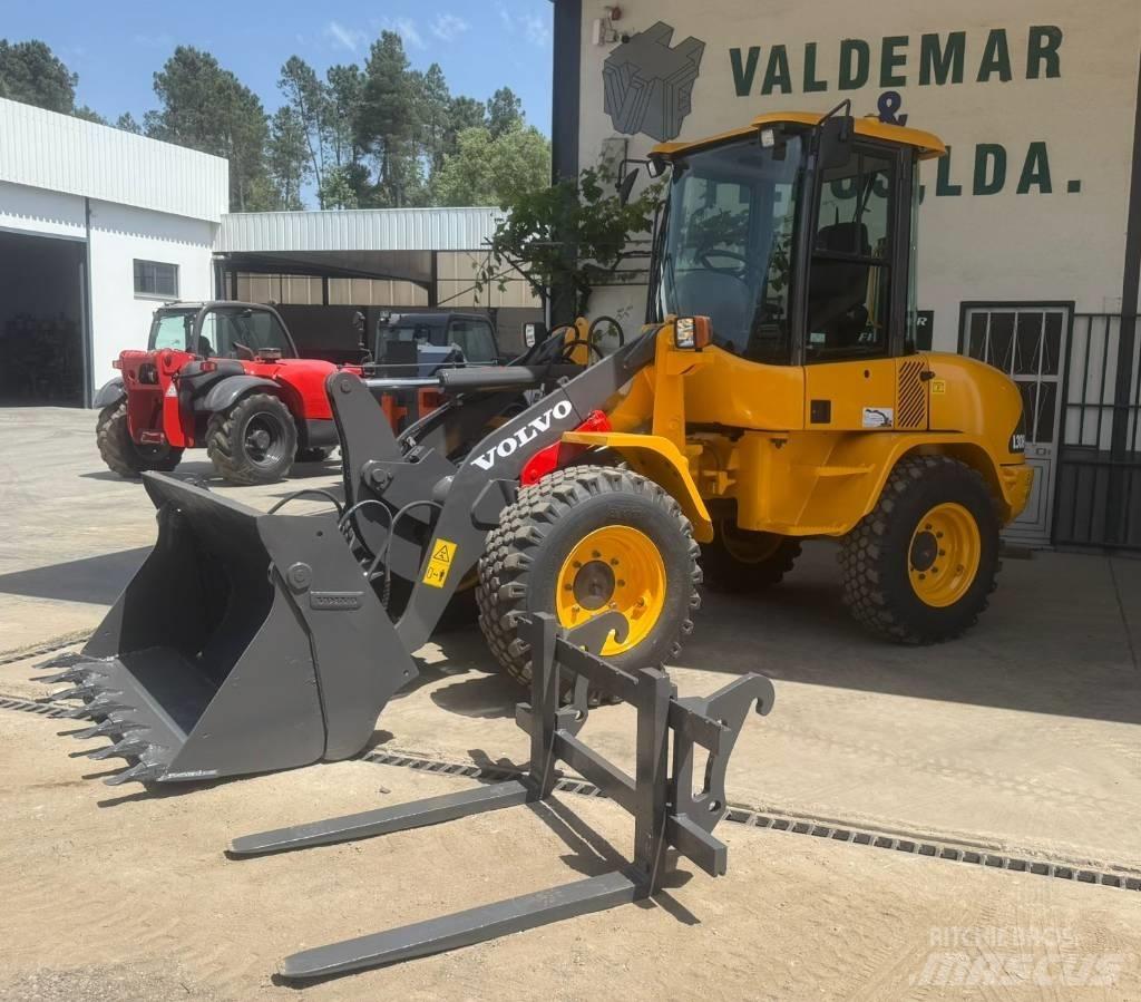 Volvo L 30 B, L30 Rataslaadurid