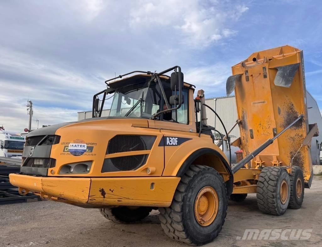 Volvo A 30 F Liigendraamiga pinnaseveokid