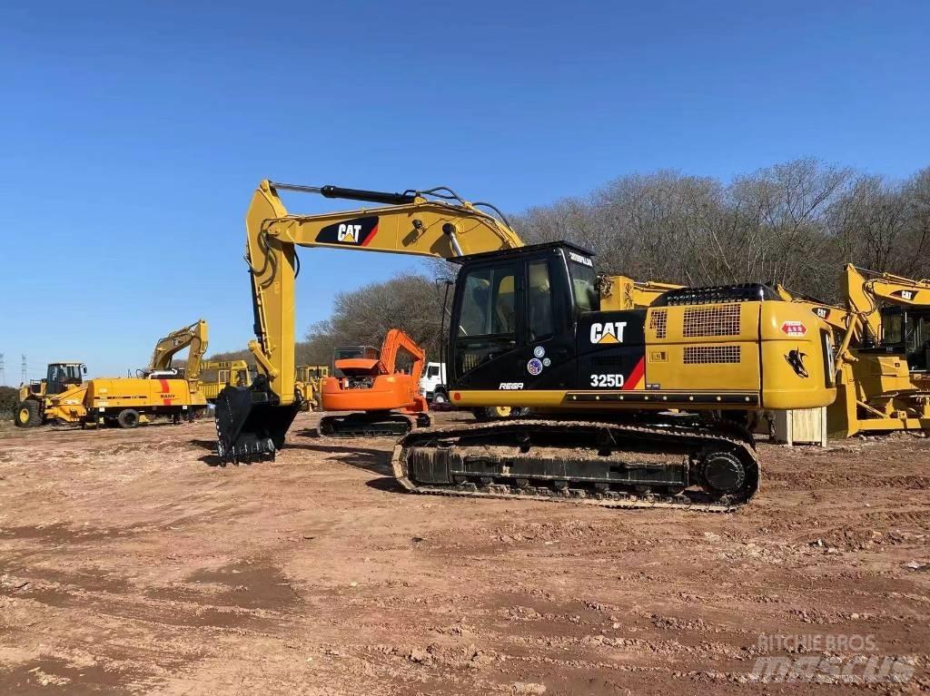 CAT 325 D L Roomikekskavaatorid