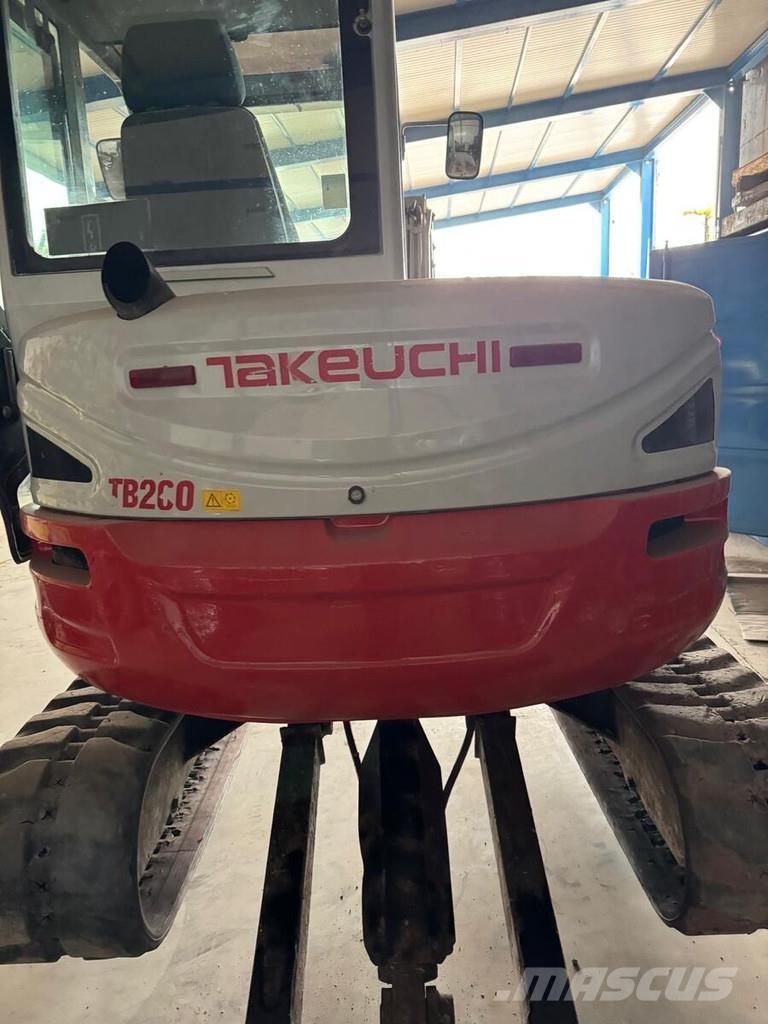 Takeuchi TB260 Miniekskavaatorid < 7 t