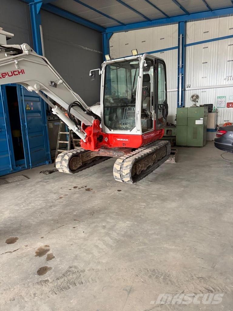 Takeuchi TB260 Miniekskavaatorid < 7 t