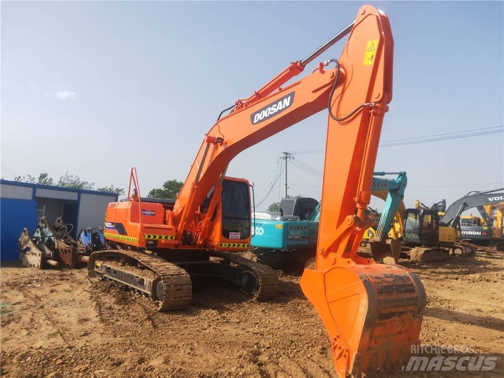 Doosan DH 220 LC-7 Roomikekskavaatorid