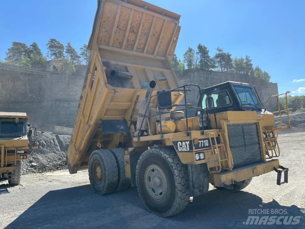 CAT 771D Karjääriveokid