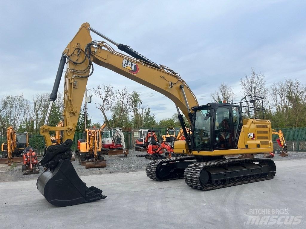 CAT 320 Roomikekskavaatorid