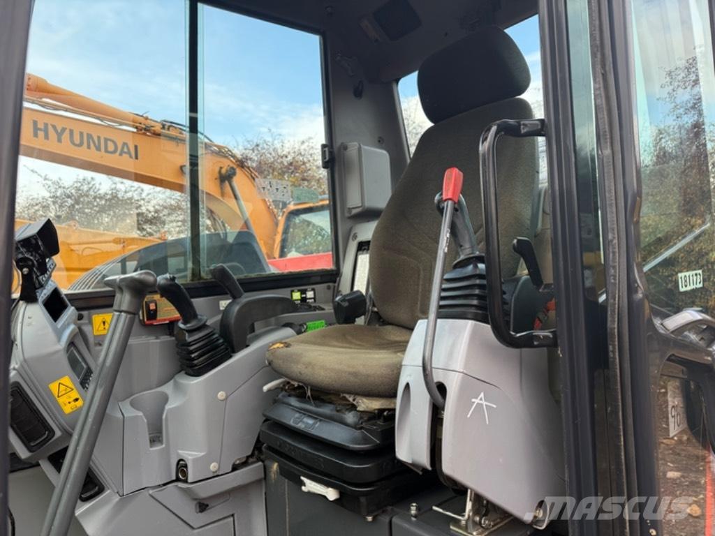 Kubota KX 080-4 Väikeekskavaatorid 7t-12t